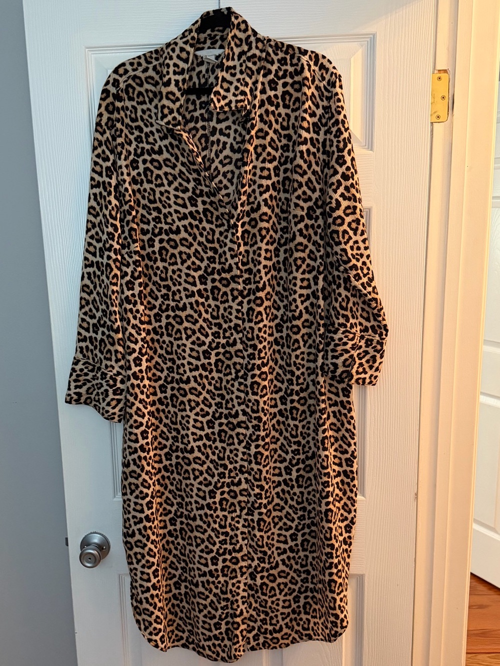 H&M Leopard Print Button-Front Shirt Dress | Women's XL | Oversized
